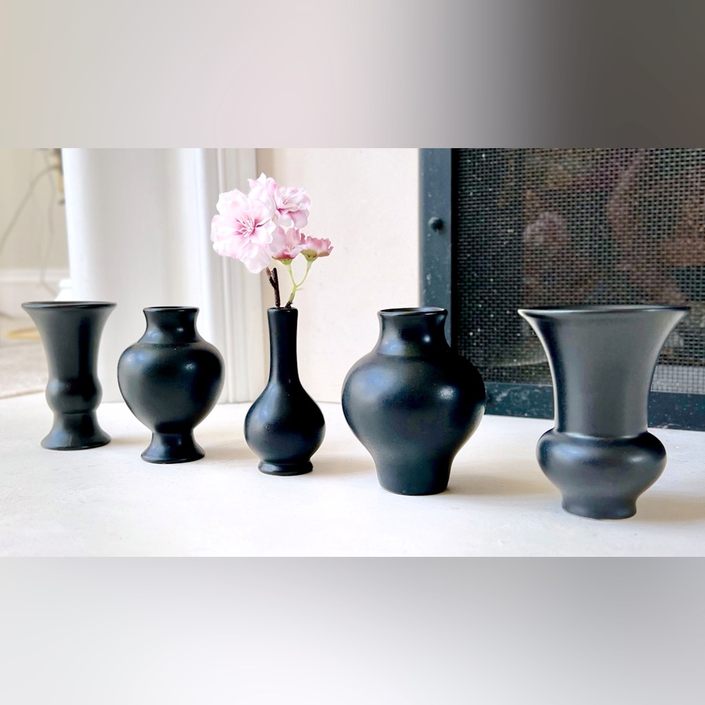 Black Ceramic Small 5-piece Accent Vase Set